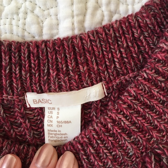 H and M sweater - Picture 3 of 5